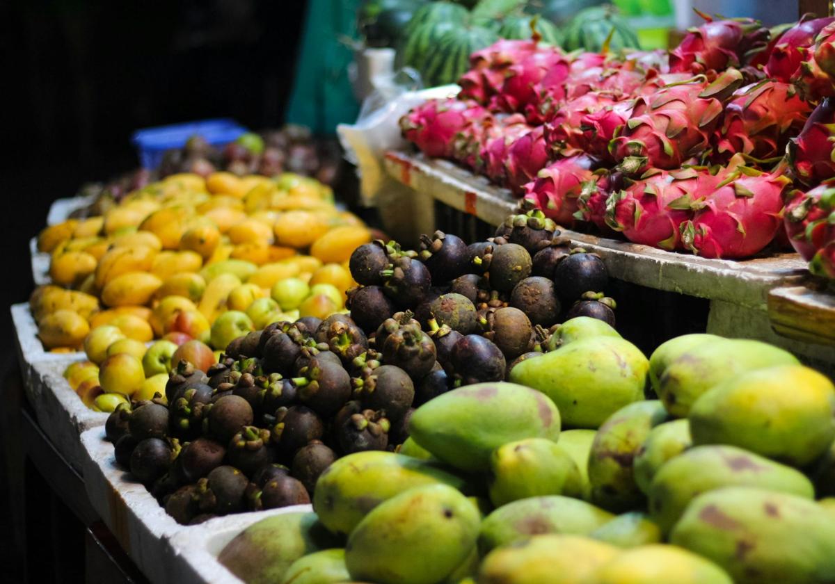 La fruta exótica que promueve la pérdida de grasa, tiene poder antioxidante y combate la retención de líquidos