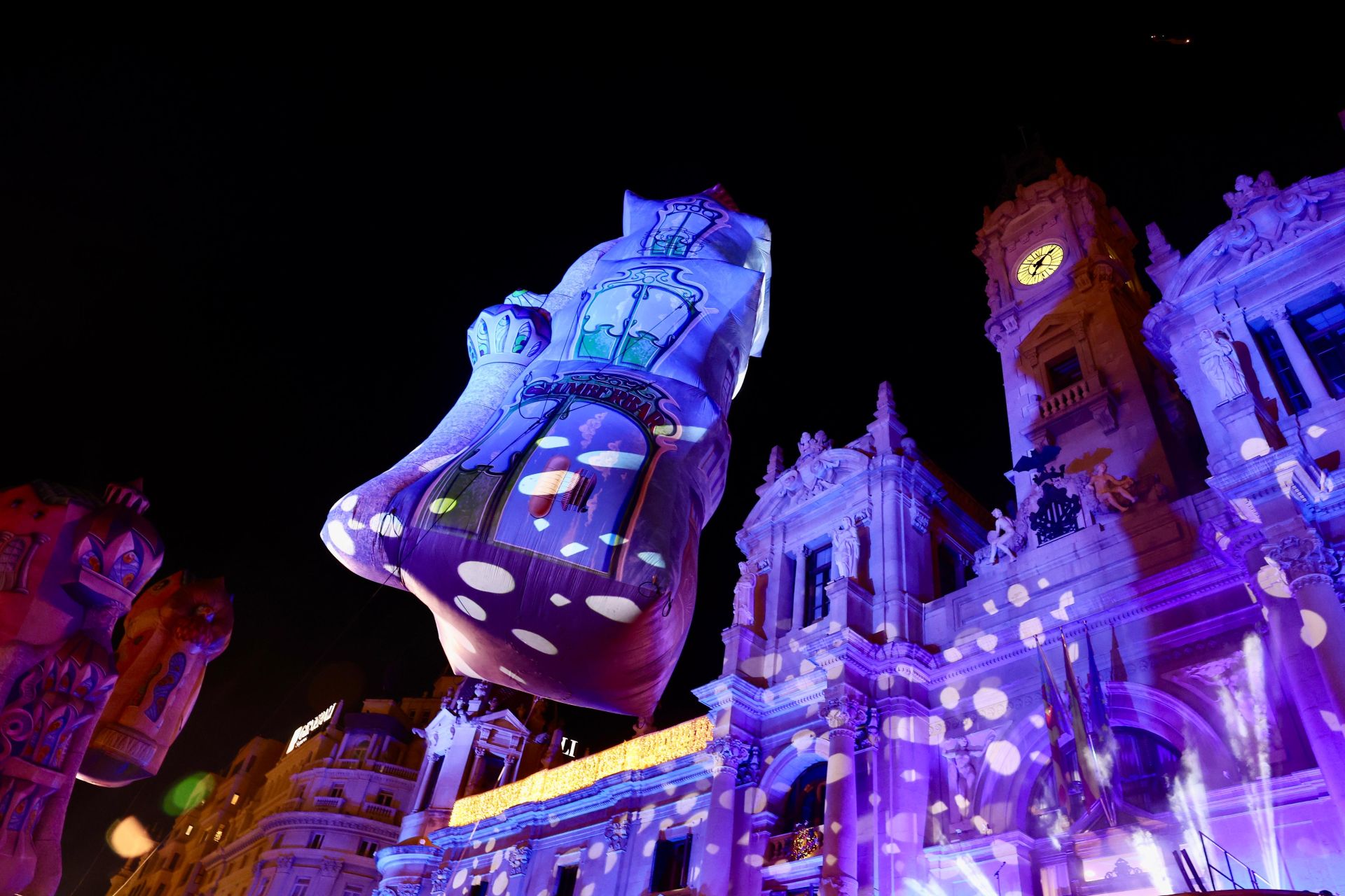 Cabalgata de los Reyes Magos en Valencia 2025