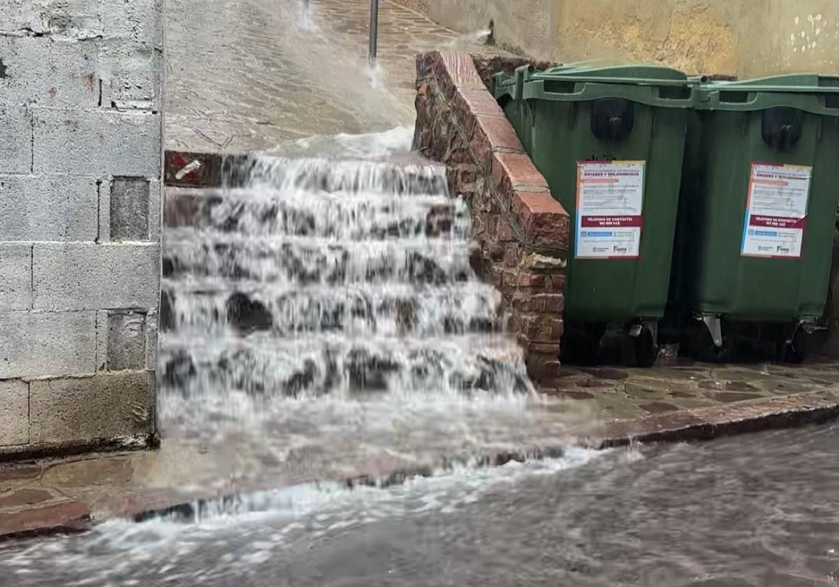 Lluvia torrencial en el interior de la provincia de Valencia.