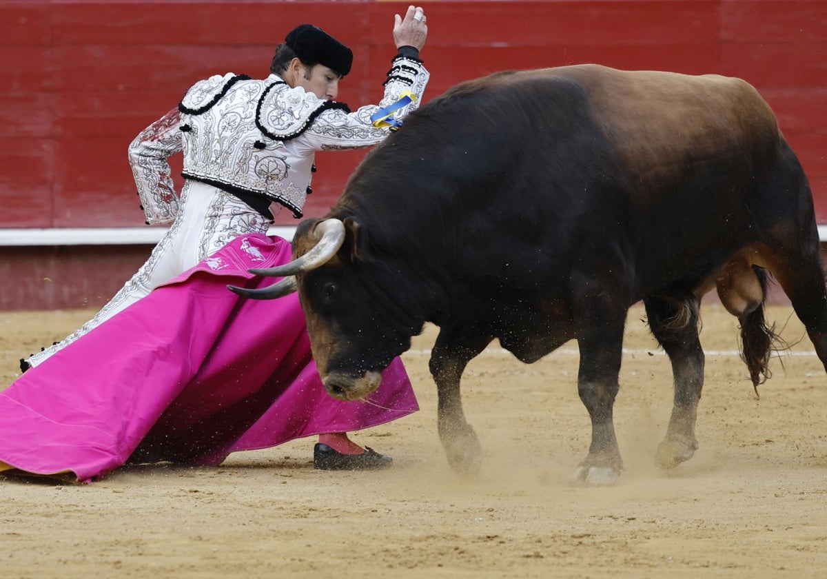 Imagen de una de las tardes de la pasada edición de la Feria de Fallas en la plaza de toros de Valencia.