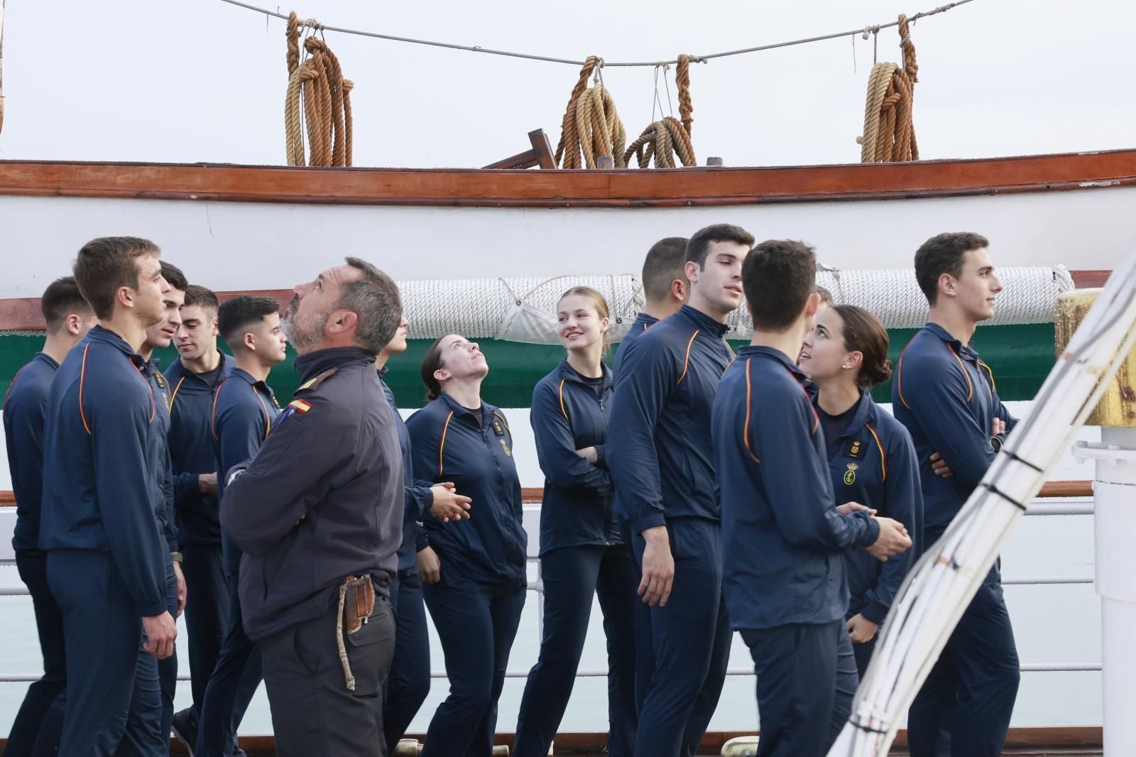 FOTOS | Las primeras imágenes de la princesa Leonor a bordo del buque escuela Juan Sebastián Elcano