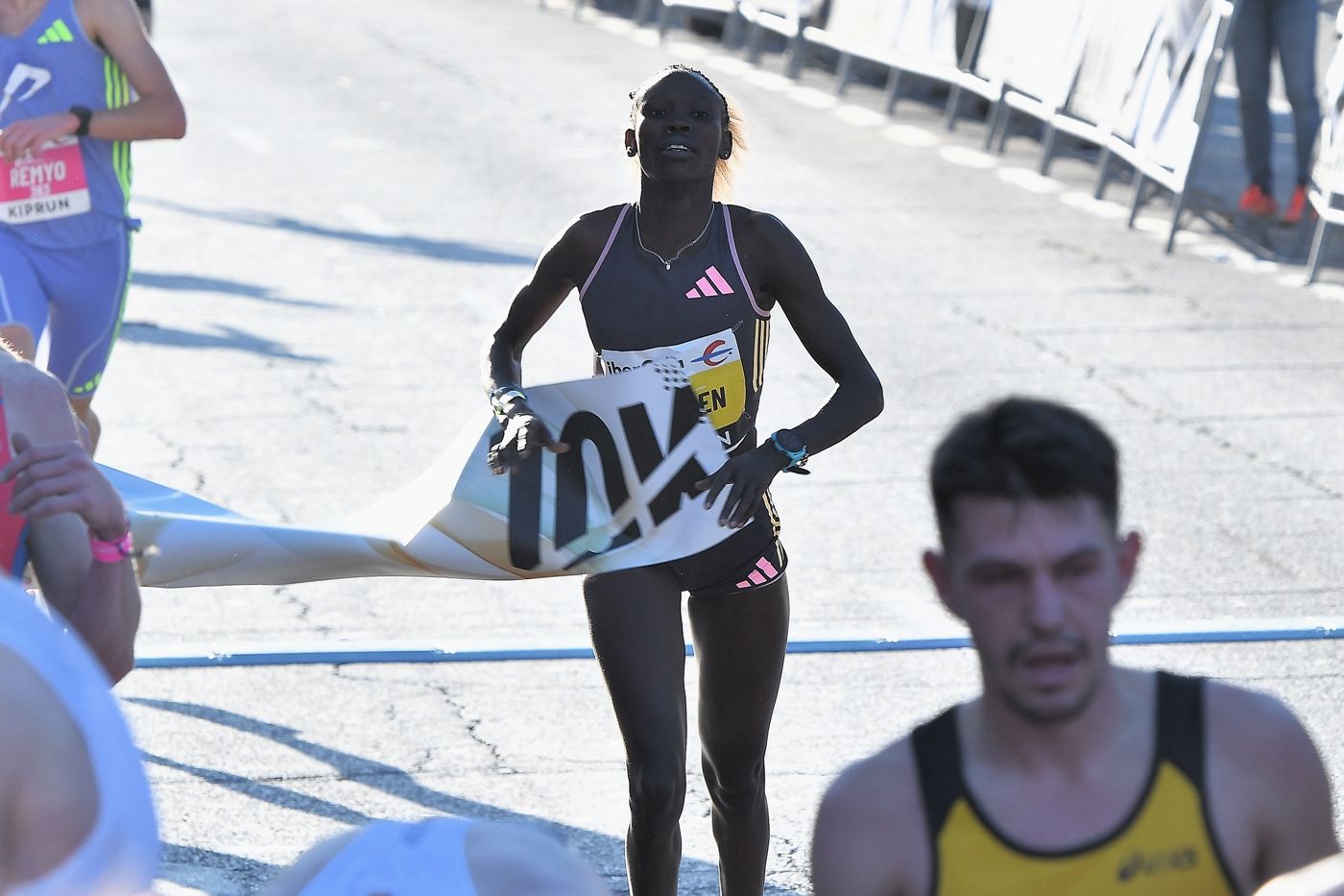 FOTOS | Búscate en la 10K Valencia Ibercaja 2025