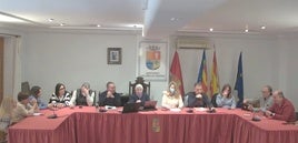 Momento del pleno de la corporación municipal de l'Alcúdia de Crespins.