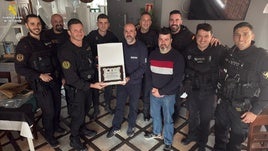 Los agentes rescatadores han recibido el reconocimiento de la víctima y su familia.