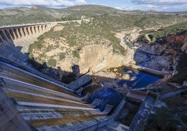 Entorno de la presa de Forata.