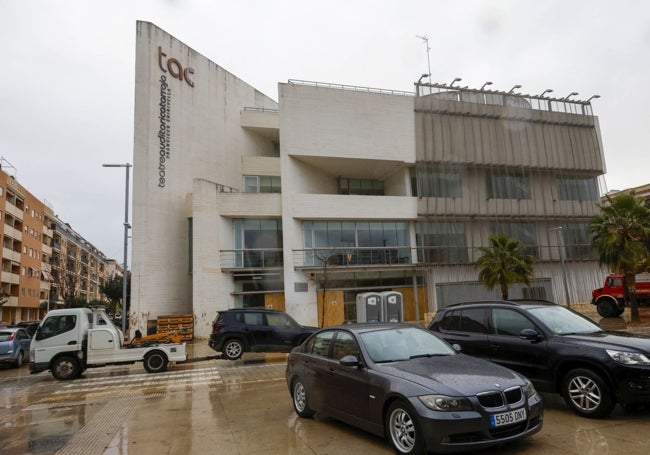 El TAC de Catarroja, sin actividad desde la dana.