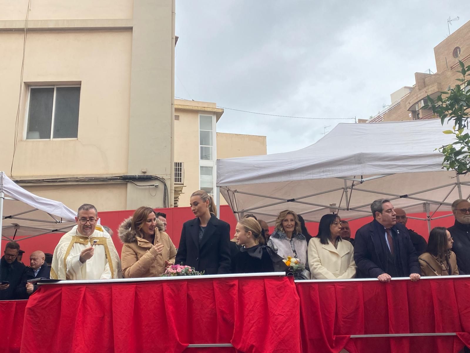 Las mascotas de Valencia, fieles a su cita con la bendición de Sant Antoni