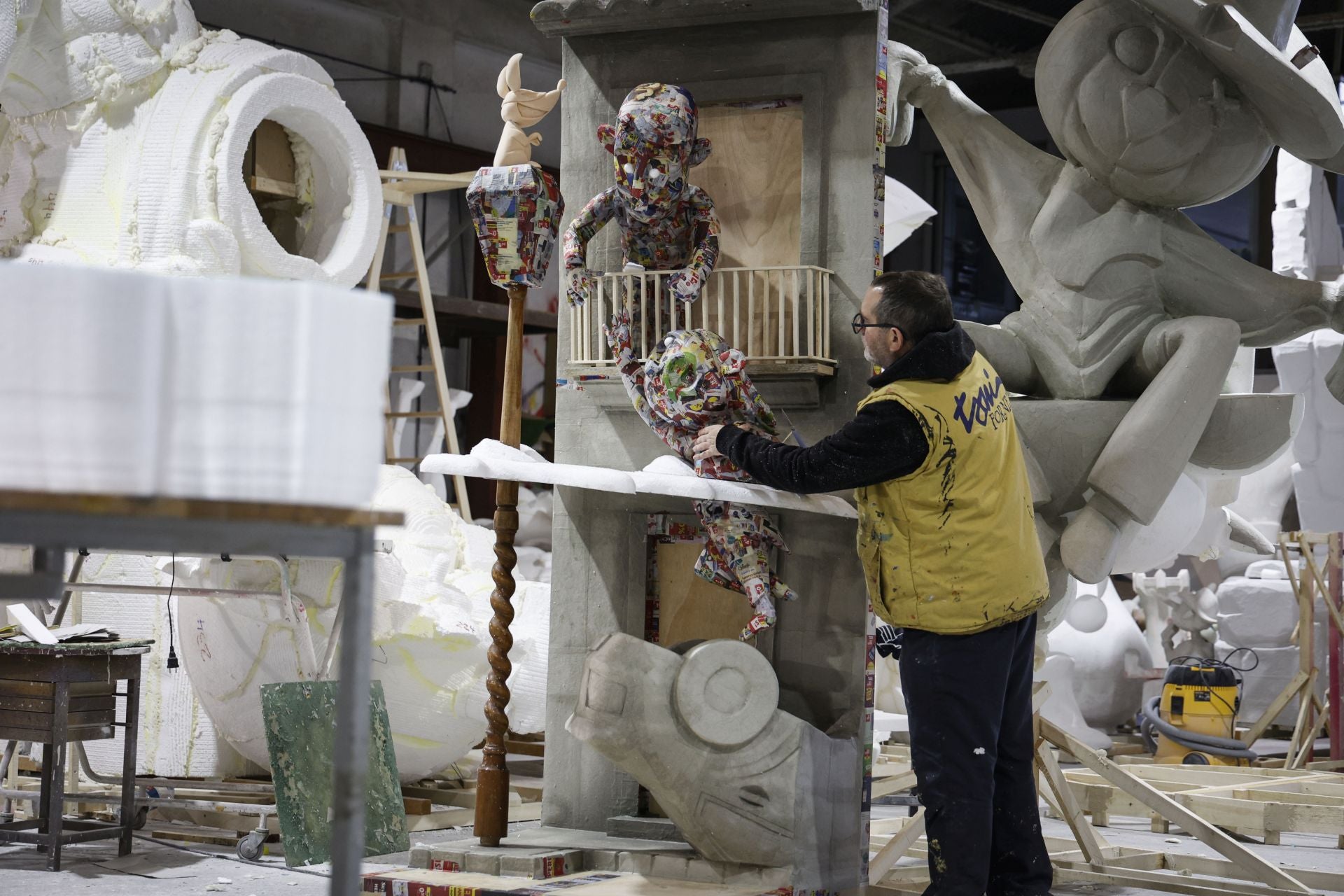 Fotos | Las fallas aceleran tras la dana