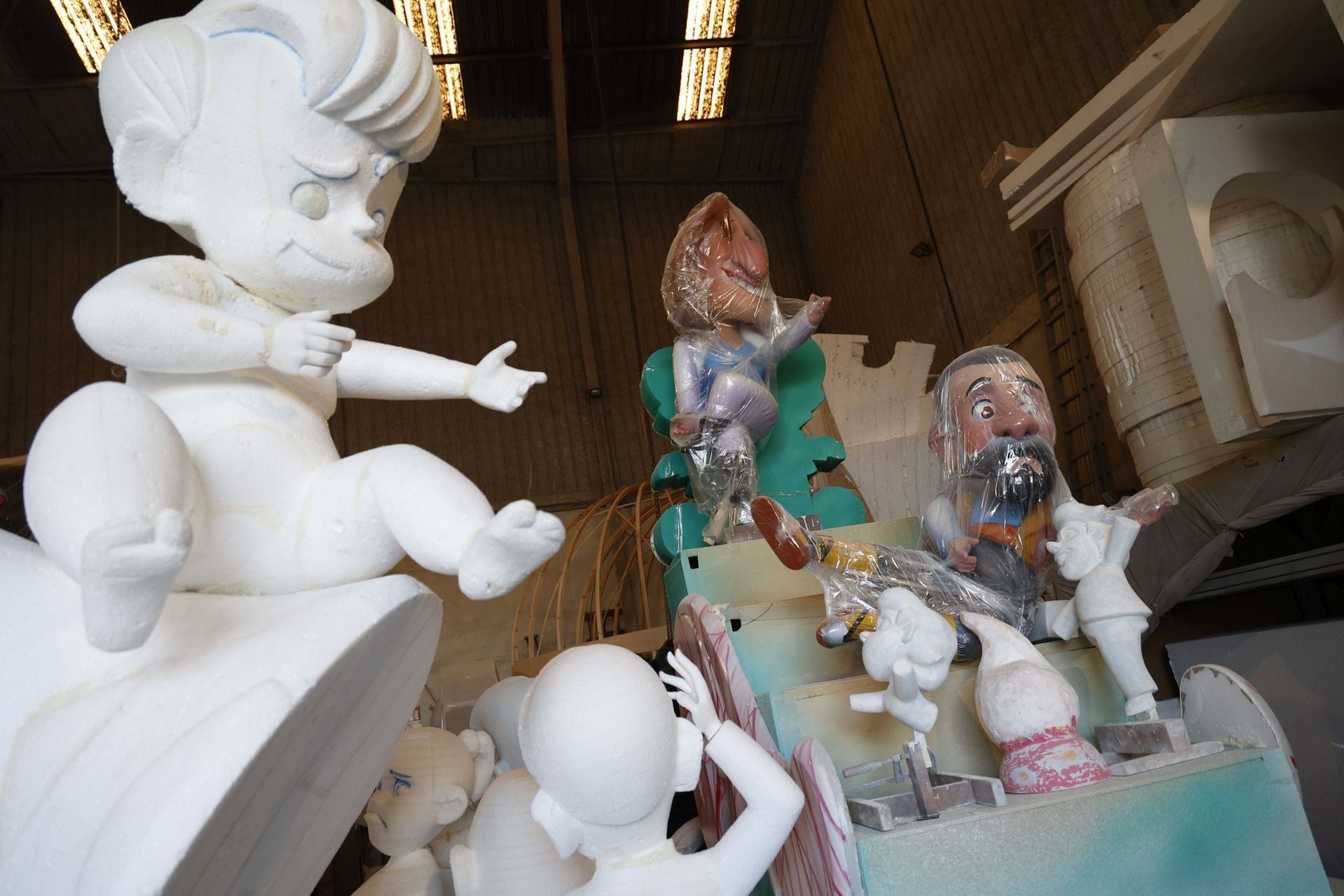 Fotos | Las fallas aceleran tras la dana