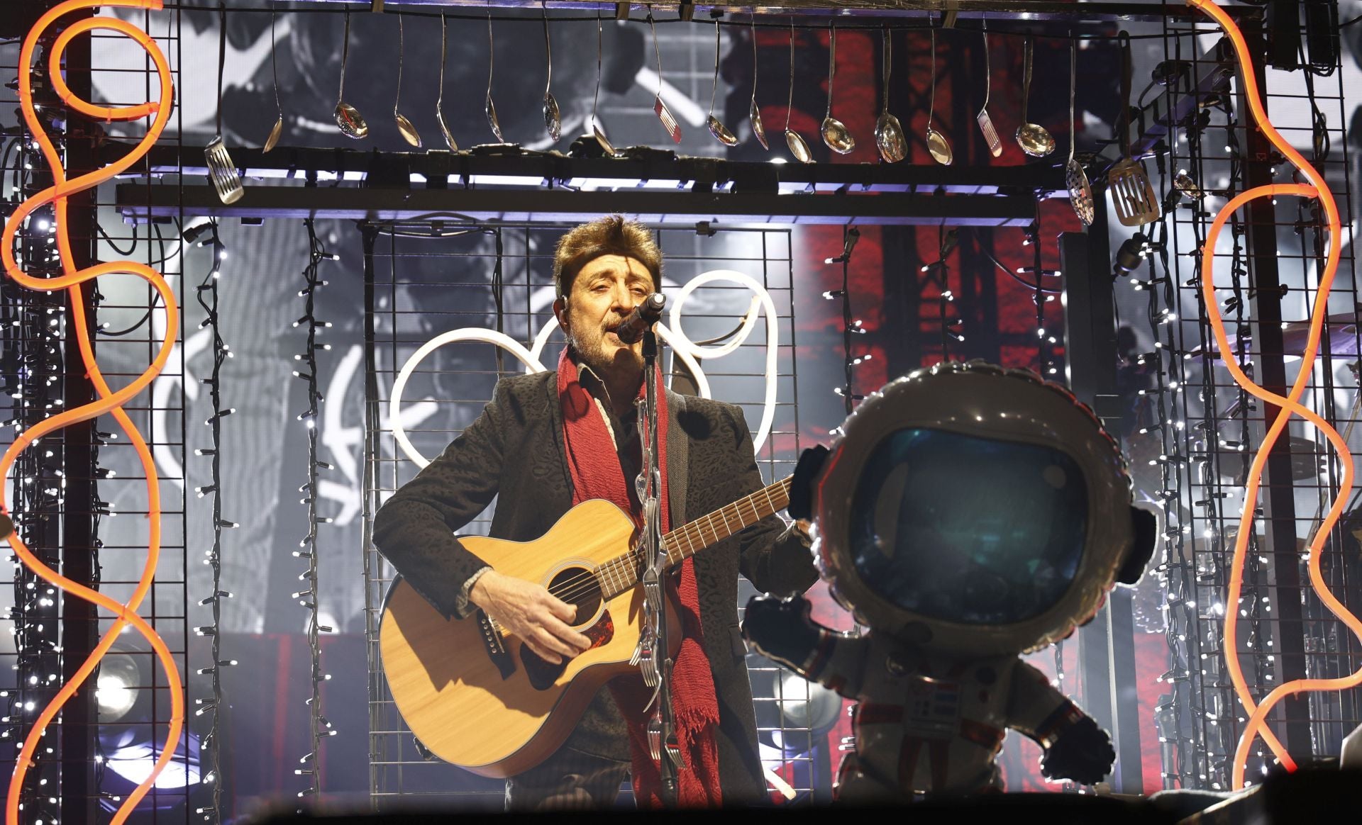 FOTOS | Concierto benéfico de Manolo García en Valencia para los afectados por la dana