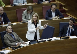 Camarero en una intervención en Les Corts.