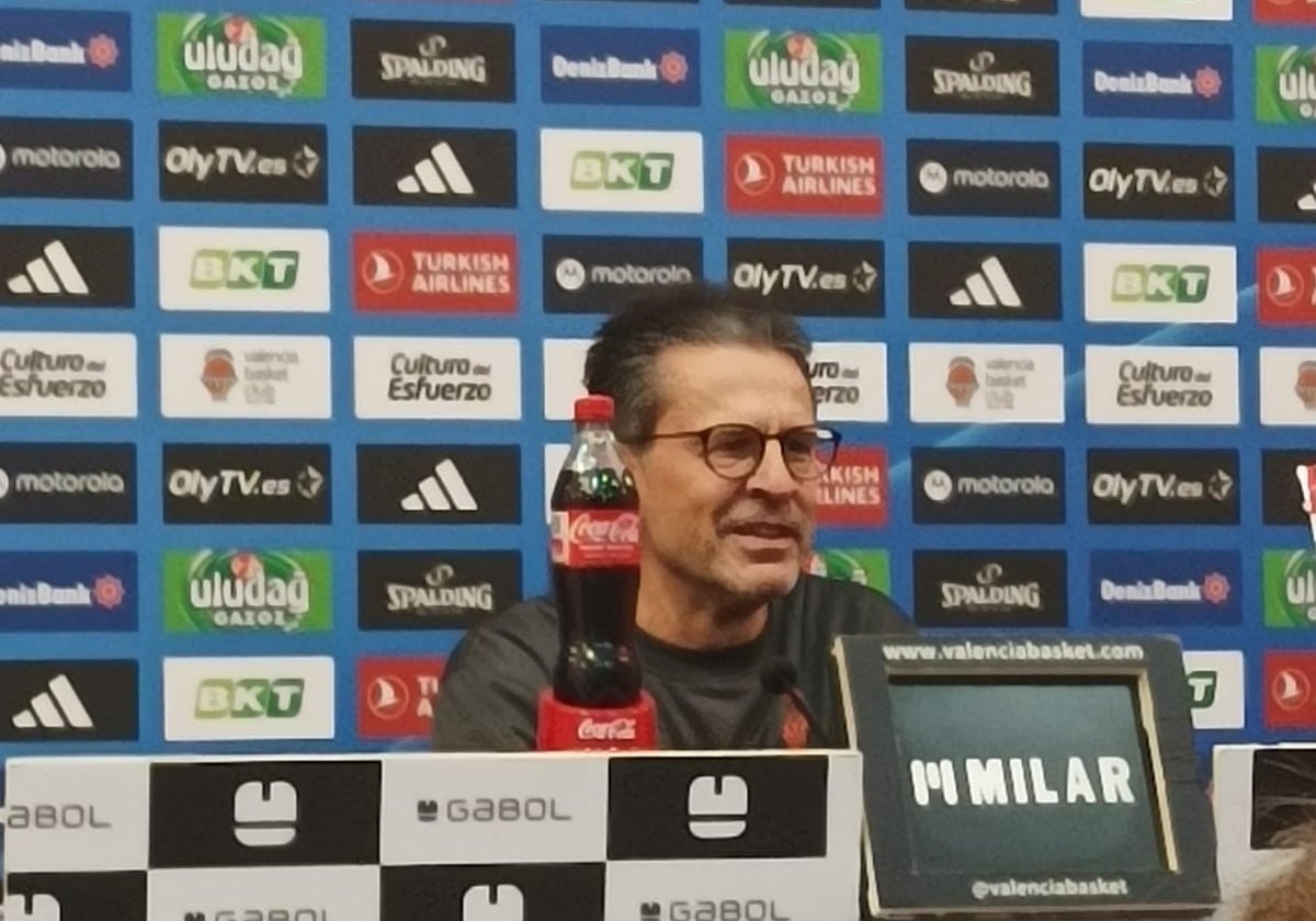 Pedro Martínez en la rueda de prensa previa al partido de Eurocup