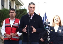 Mazón, Sánchez y Bernabé, durante la visita del presidente del Gobierno del pasado 31 de octubre.