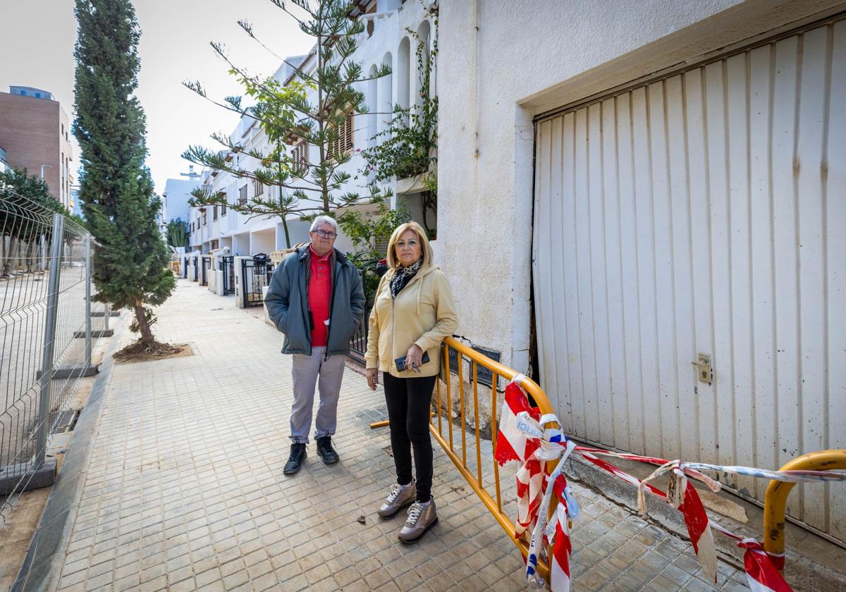 FOTOS | El mapa de las viviendas dañadas por la dana: Los últimos vecinos de la calle fantasma de Catarroja