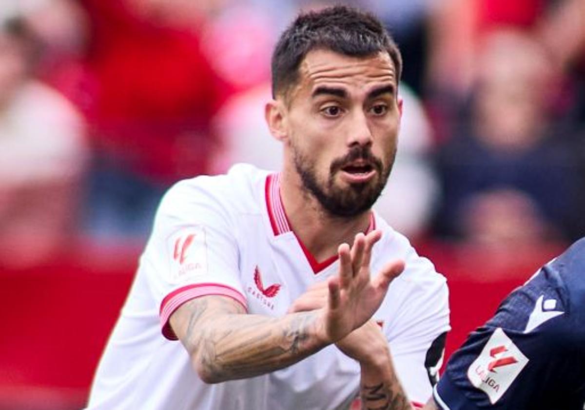 Suso, durante un partido con el Sevilla.