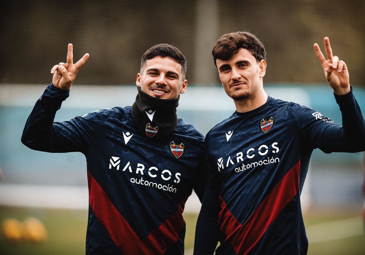 Sergio Lozano, junto a su gran amigo Álex Forés, en su primer entrenamiento como jugador del Levante.