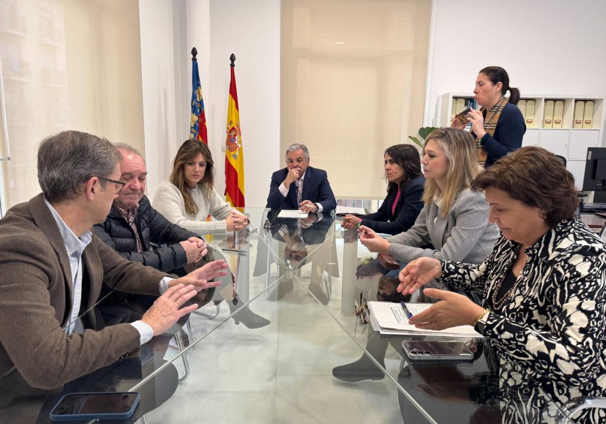 La reunión se celebró en la sede de la EVha.