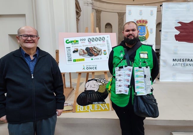 Miguel y Alberto García impulsaron el cupón dedicado a la Muestra del Embutido Artesano de Requena.