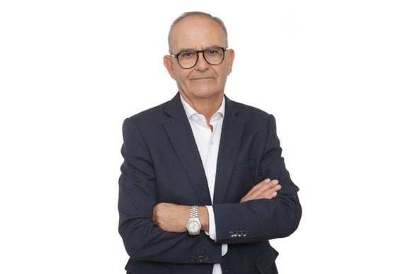 Francisco Aura.