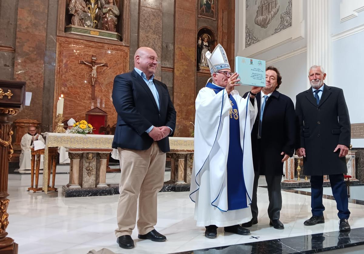 Celebración religiosa en Turís.