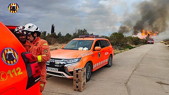 Controlado el incendio forestal declarado en el Marjal dels Moros de Sagunto