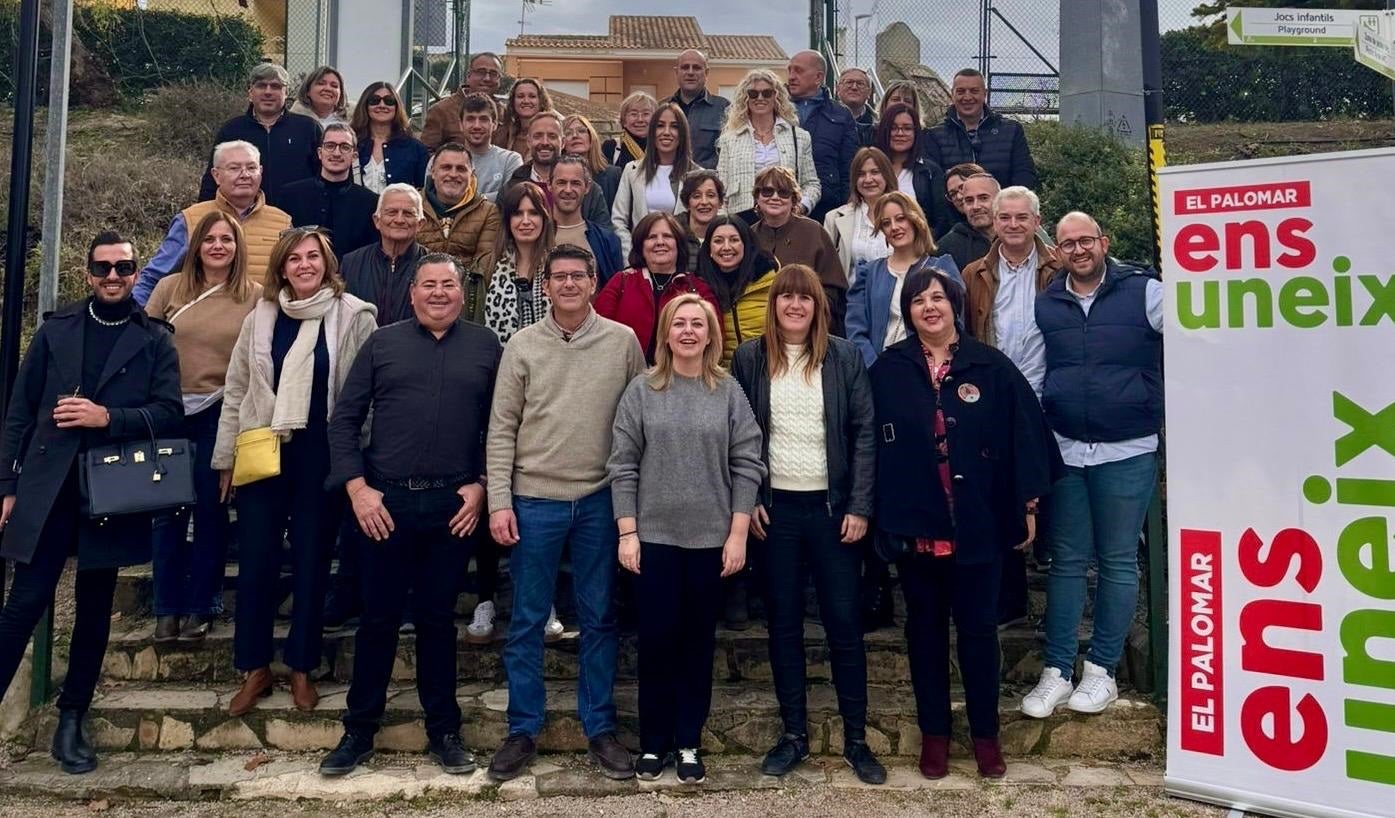 Los cargos de Ens Uneix reunidos en El Palomar.