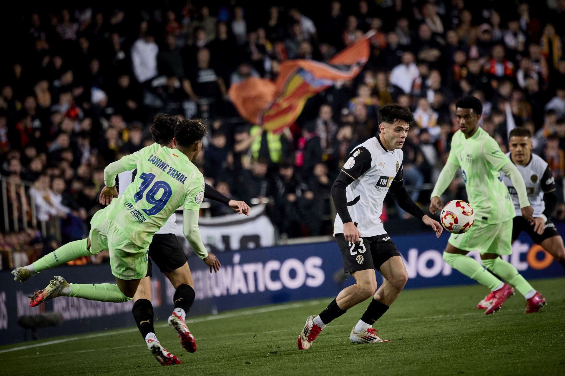 FOTOS | Valencia CF-FC Barcelona de Copa del Rey