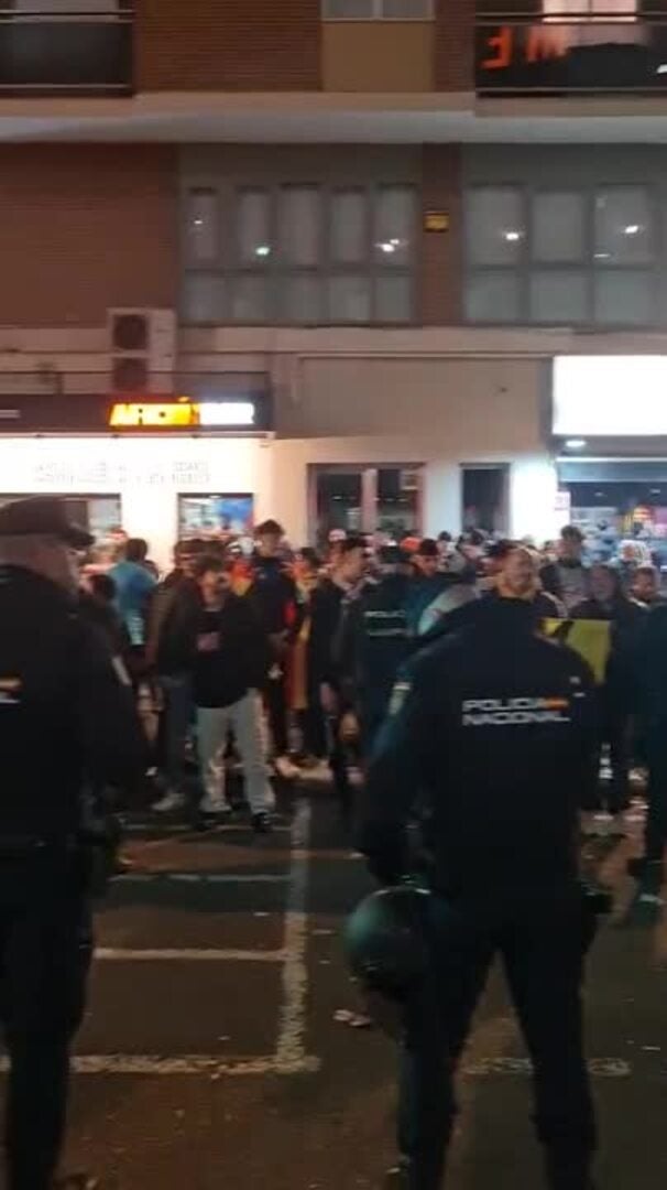 Protestas en Mestalla contra Peter Lim