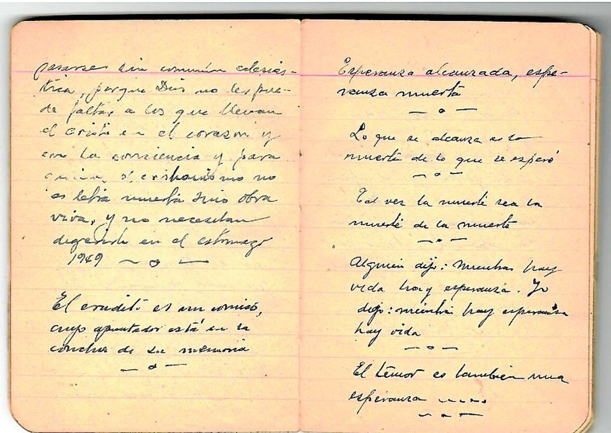 Imagen secundaria 1 - Arriba, Villa Amparo, la residencia del poeta en Rocafort. A la izquierda, manuscrito con textos inéditos de Joaquín Machado en el que se basa el libro que presentará Jesucristo Riquelme el 22 de febrero. A la derecha, las palabras del poeta en defensa de la difusión de la cultura.