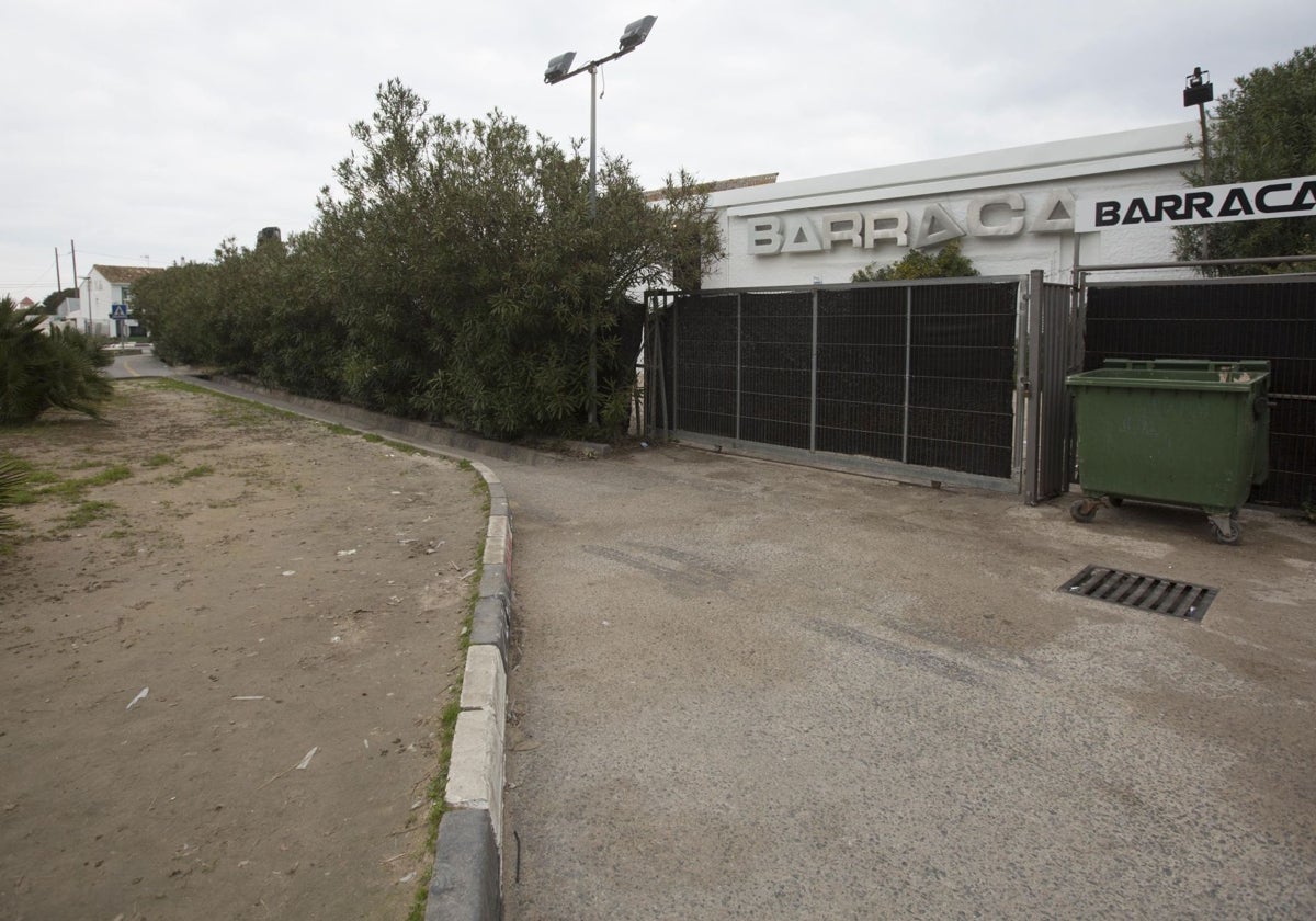 Entrada de la discoteca Barraca, situada en Les Palmeres.