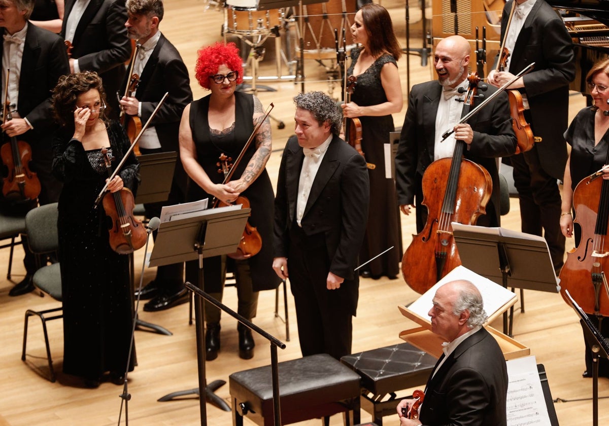 El maestro Gustavo Dudamel, el pasado 3 de febrero, en el concierto solidario en el Palau de la Música de Valencia.