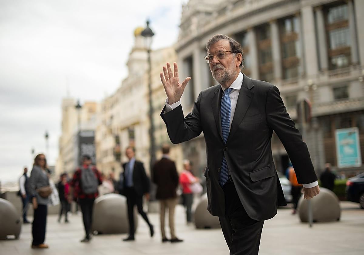 Invitado El Hormguero | Mariano Rajoy: edad, cuánto mide y cuánto gana ...
