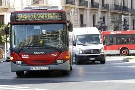 Autobuses de la EMT de Valencia.