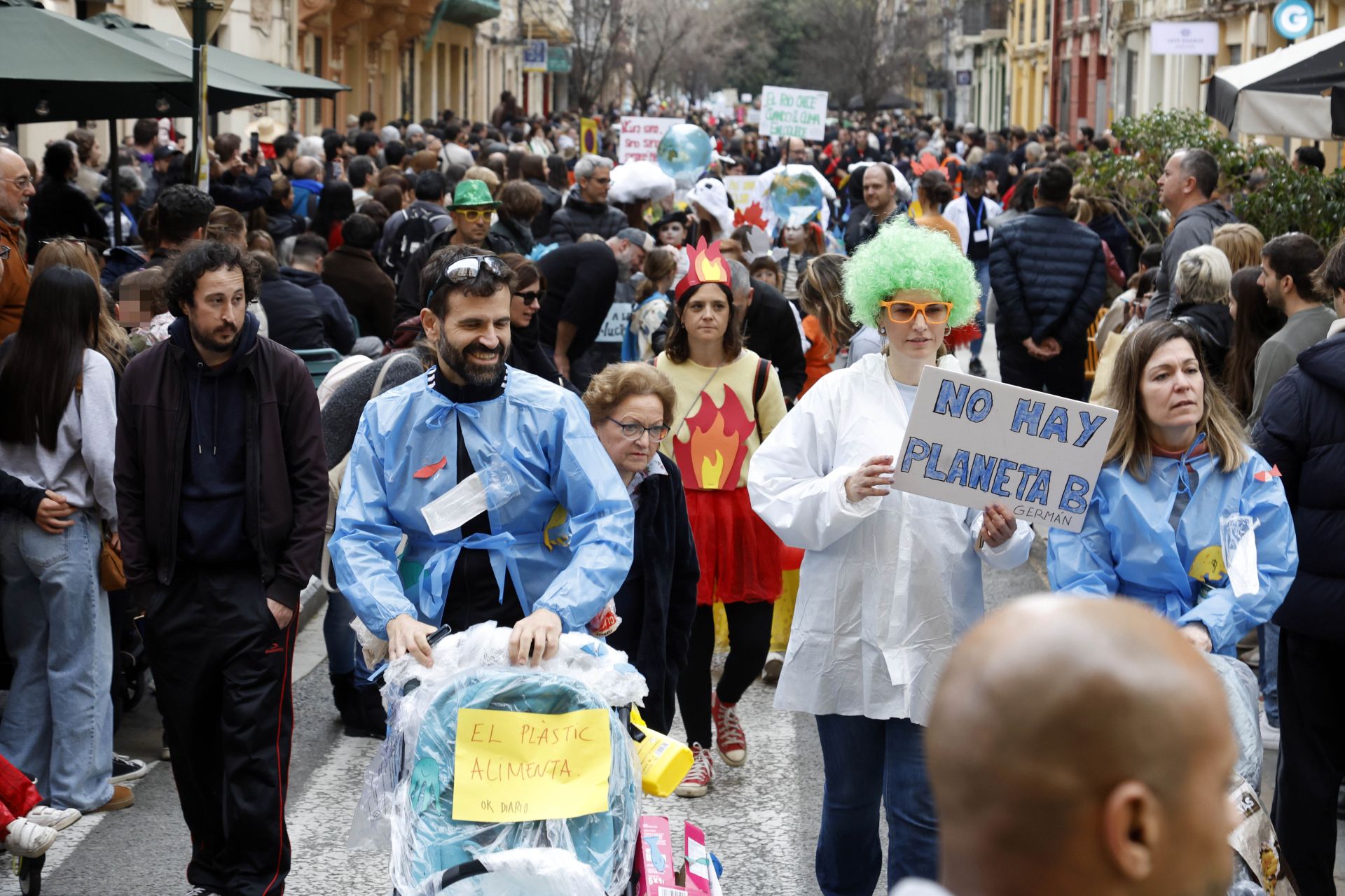 El carnaval revoluciona las calles de Ruzafa