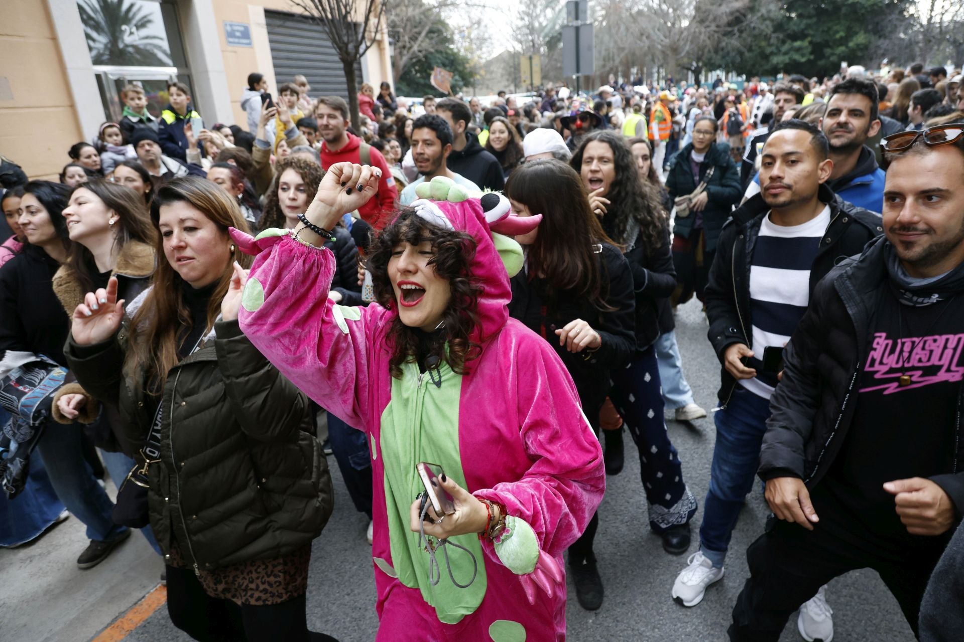 El carnaval revoluciona las calles de Ruzafa