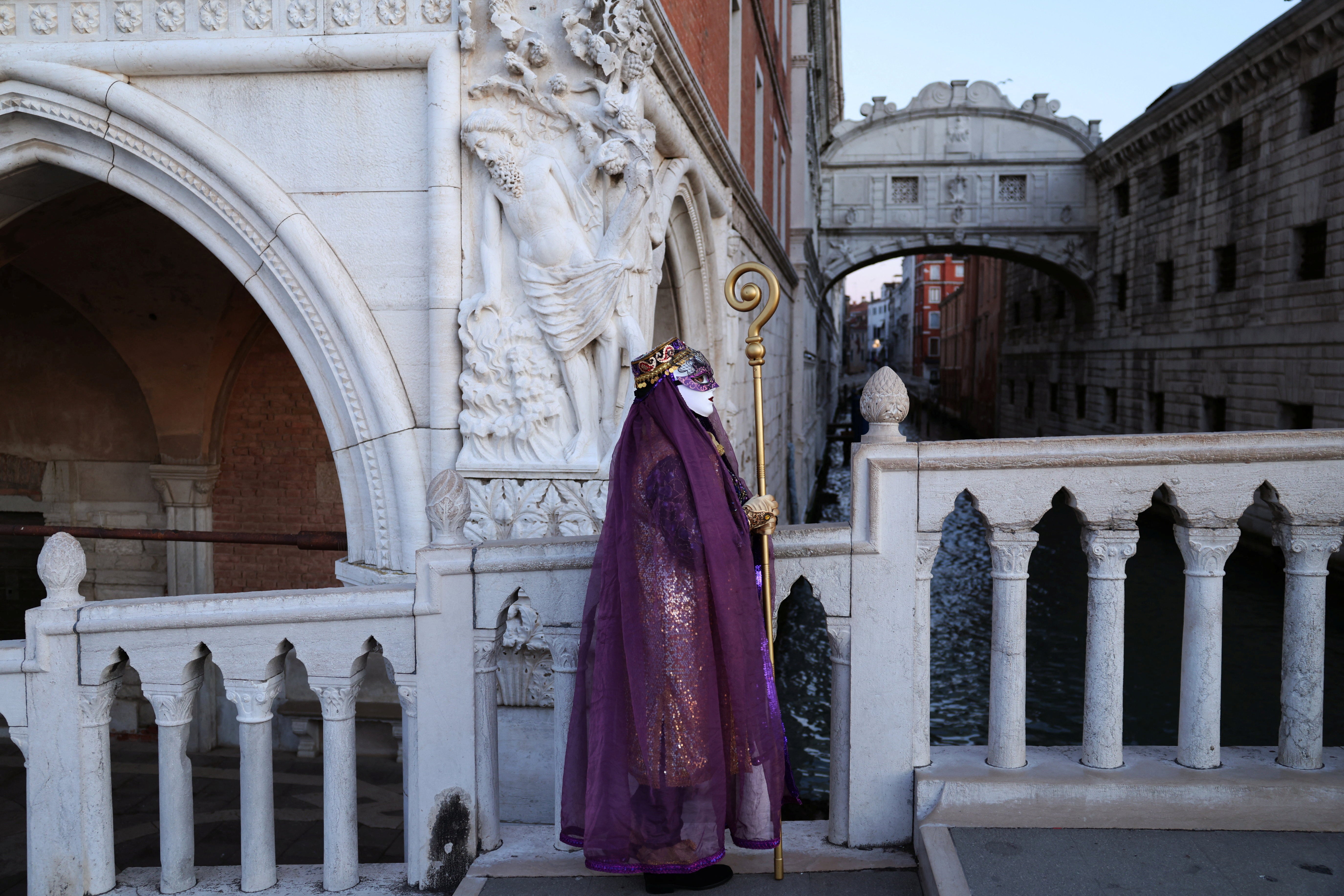 De viaje al fascinante Carnaval de Venecia 2025