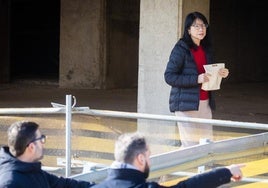 Layhoon Chan cuando se reactivaron las obras del estadio, principal interés de Lim en el Valencia.