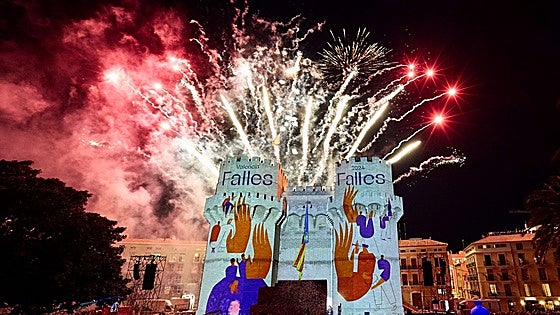 Así será el superdomingo fallero del 23 de febrero en Valencia: despertà, Entrada de Bandas, mascletà, Crida y fuegos artificiales