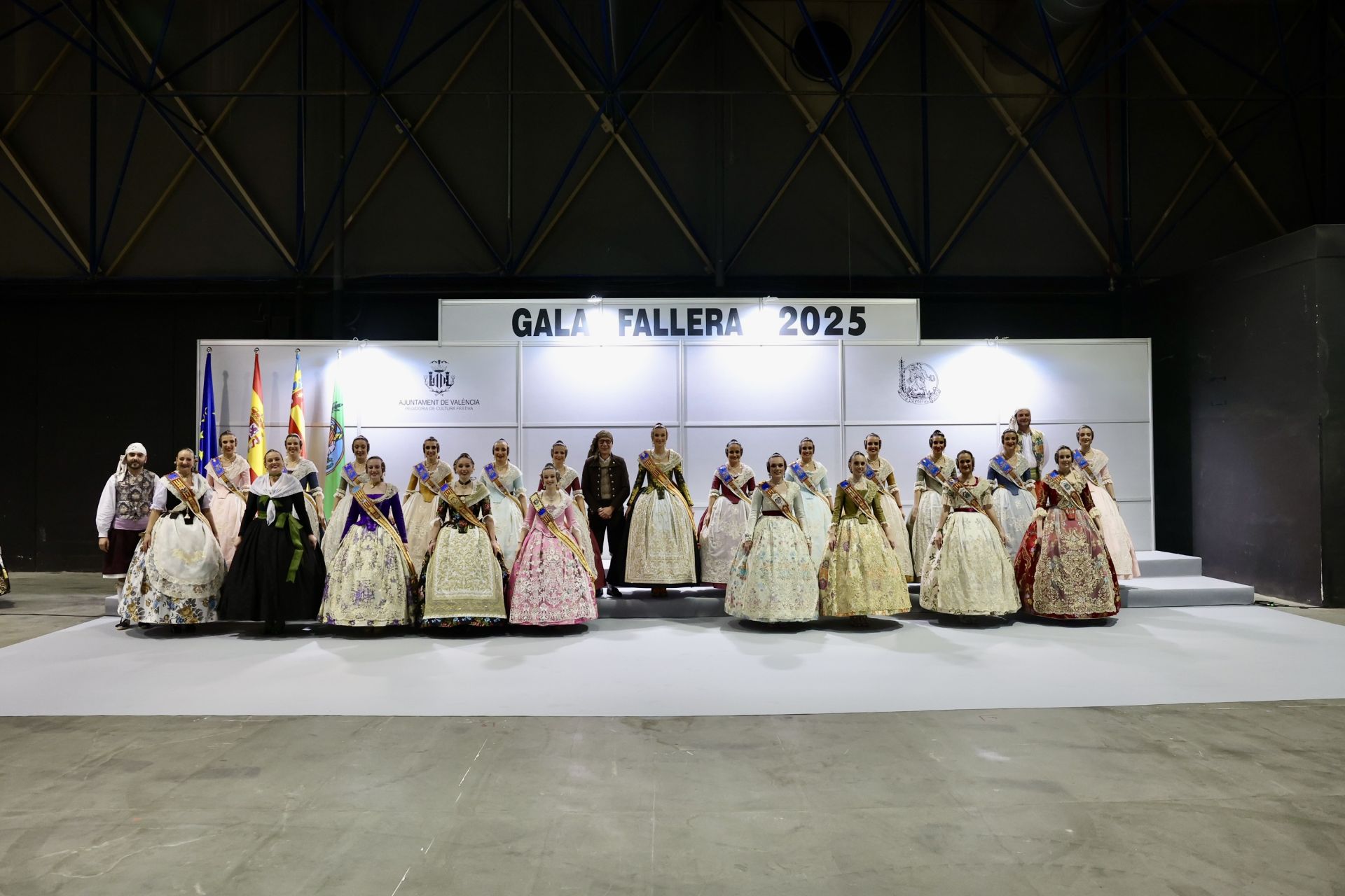 FOTOS | Las mejores imágenes de la Gala Fallera 2025