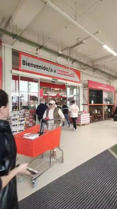 Decathlon y Bauhaus reabren sus tiendas en Alfafar tras meses cerrados por la dana