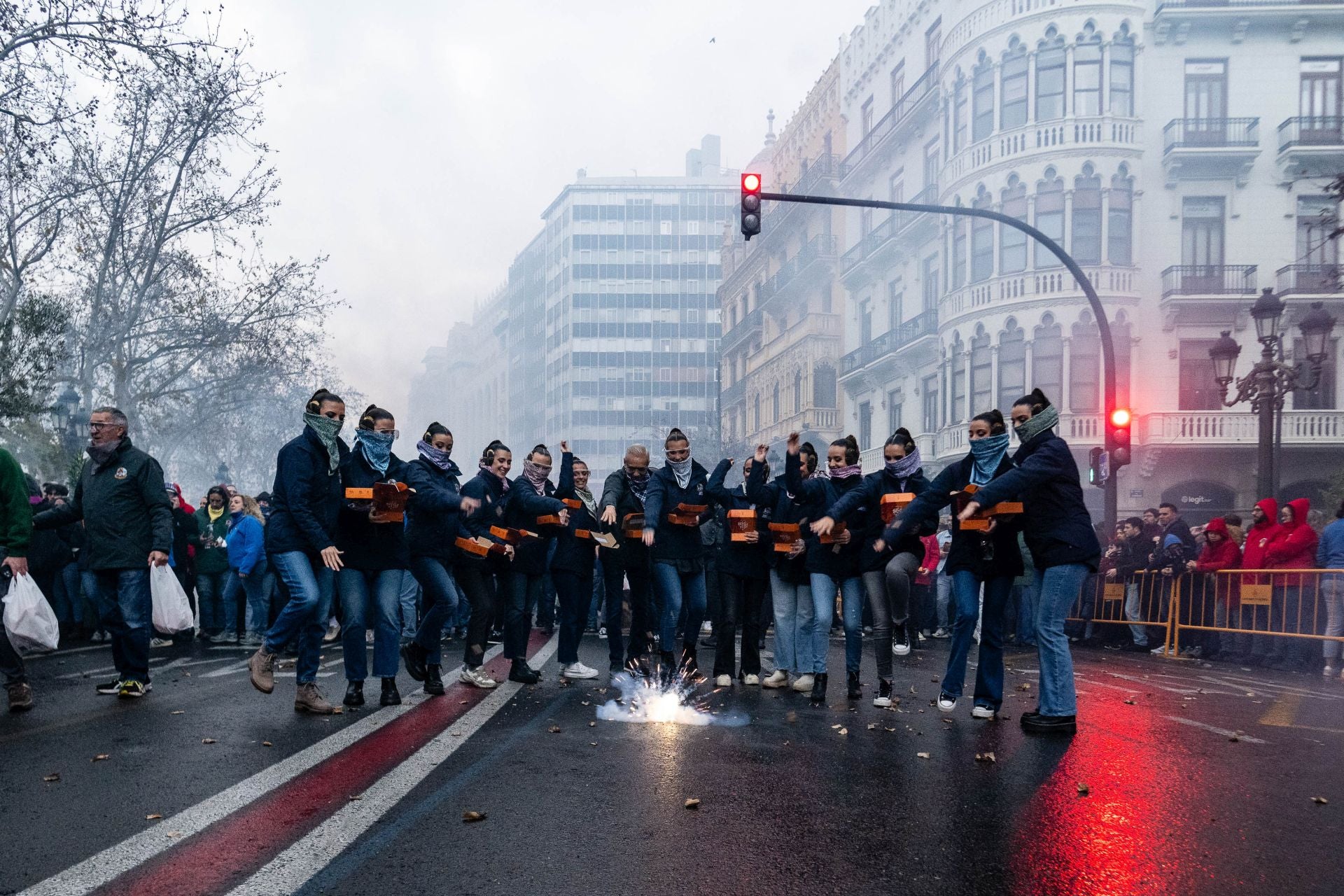 Así han sido la despertà y el terremoto final de este superdomingo fallero