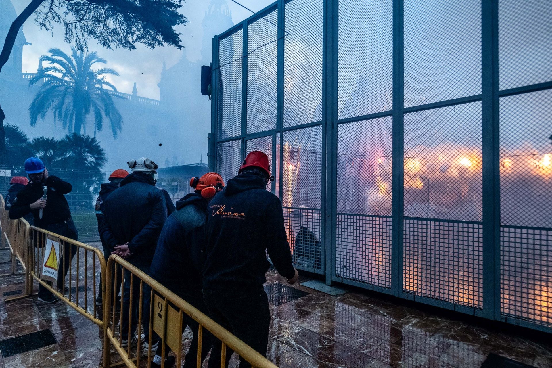 Así han sido la despertà y el terremoto final de este superdomingo fallero