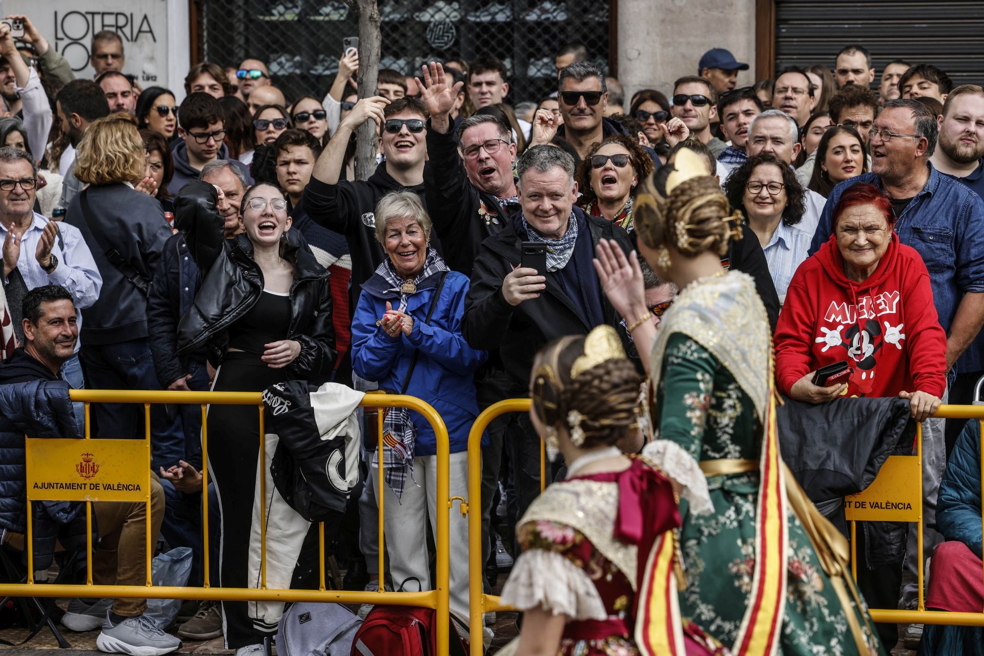 FOTOS | Mascletà y Entrada de Bandas del domingo 23 de febrero