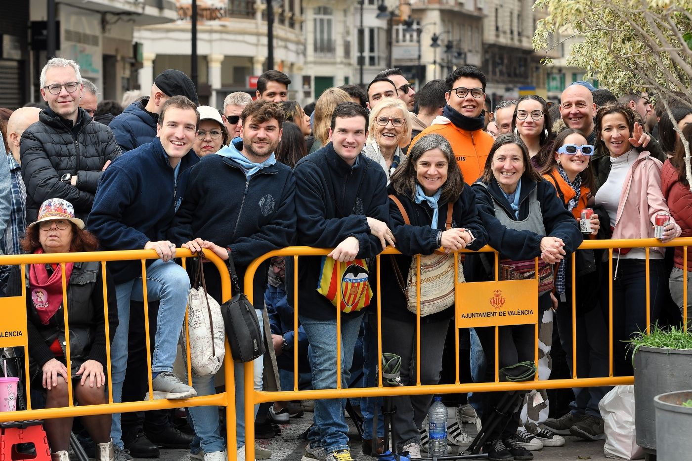 FOTOS | Búscate en la mascletà del domingo 23 de febrero de 2025