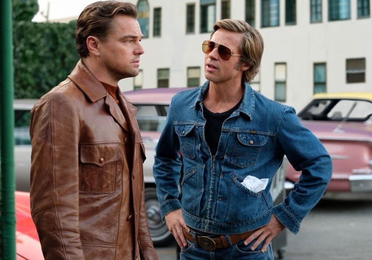 DiCaprio y Brad Pitt en 'Érase una vez en Hollywood'.