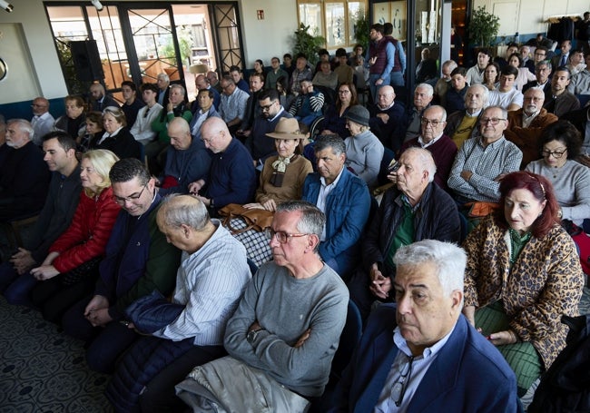 Público asistente al espacio Aula LAS PROVINCIAS en la sala de la terraza del hotel Only You.