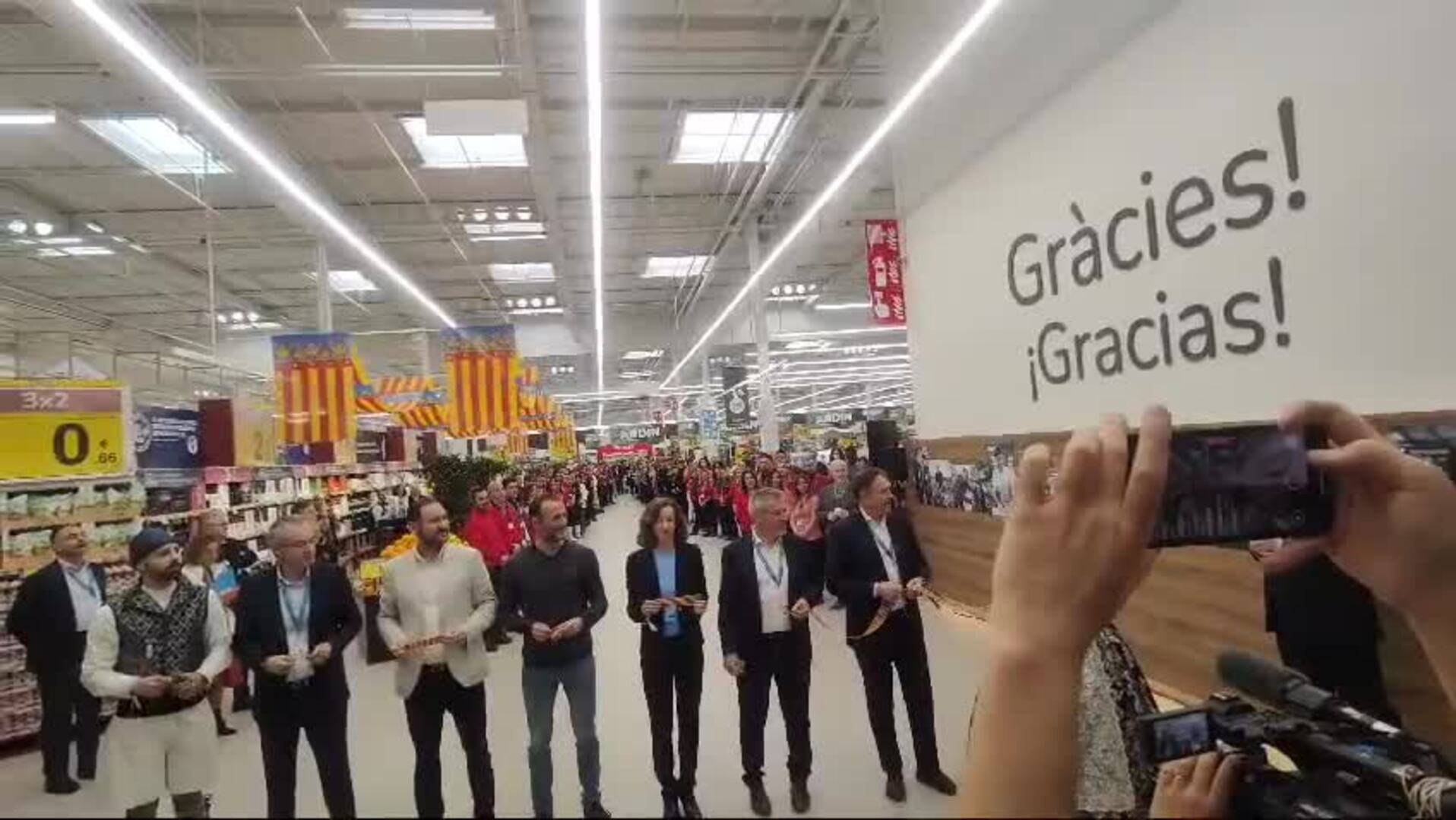 Apertura de Carrefour Alfafar tras meses de cierre por la dana