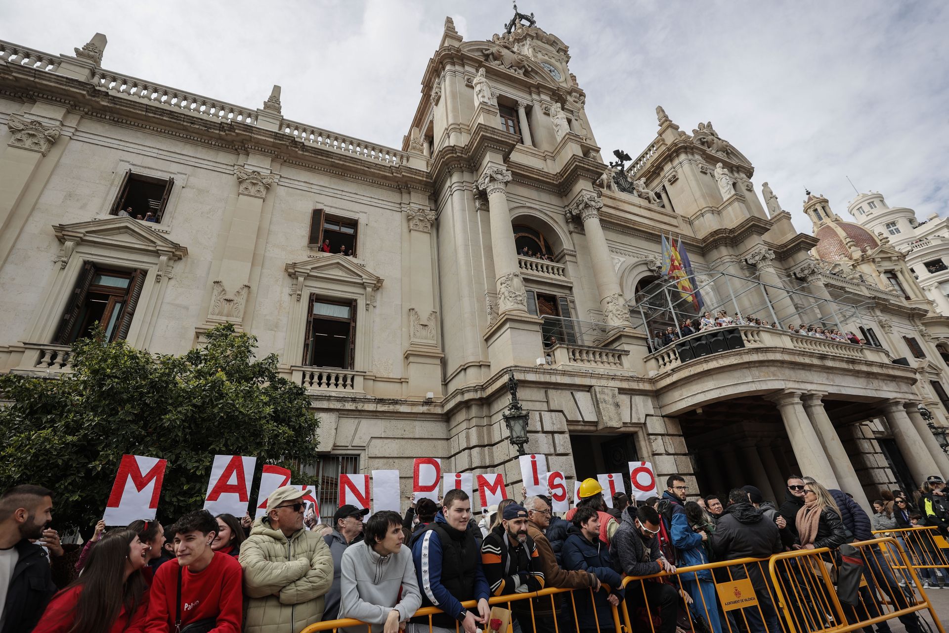 La manifestación en Valencia contra la gestión política de la dana, en imágenes