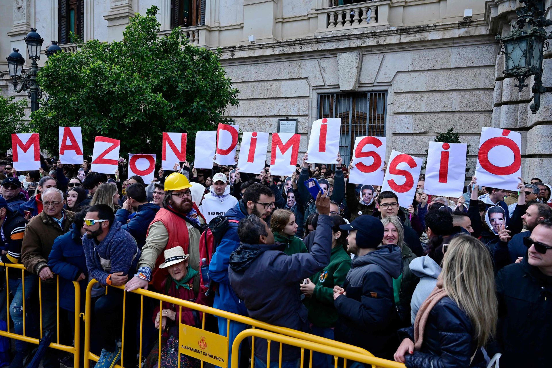 La manifestación en Valencia contra la gestión política de la dana, en imágenes