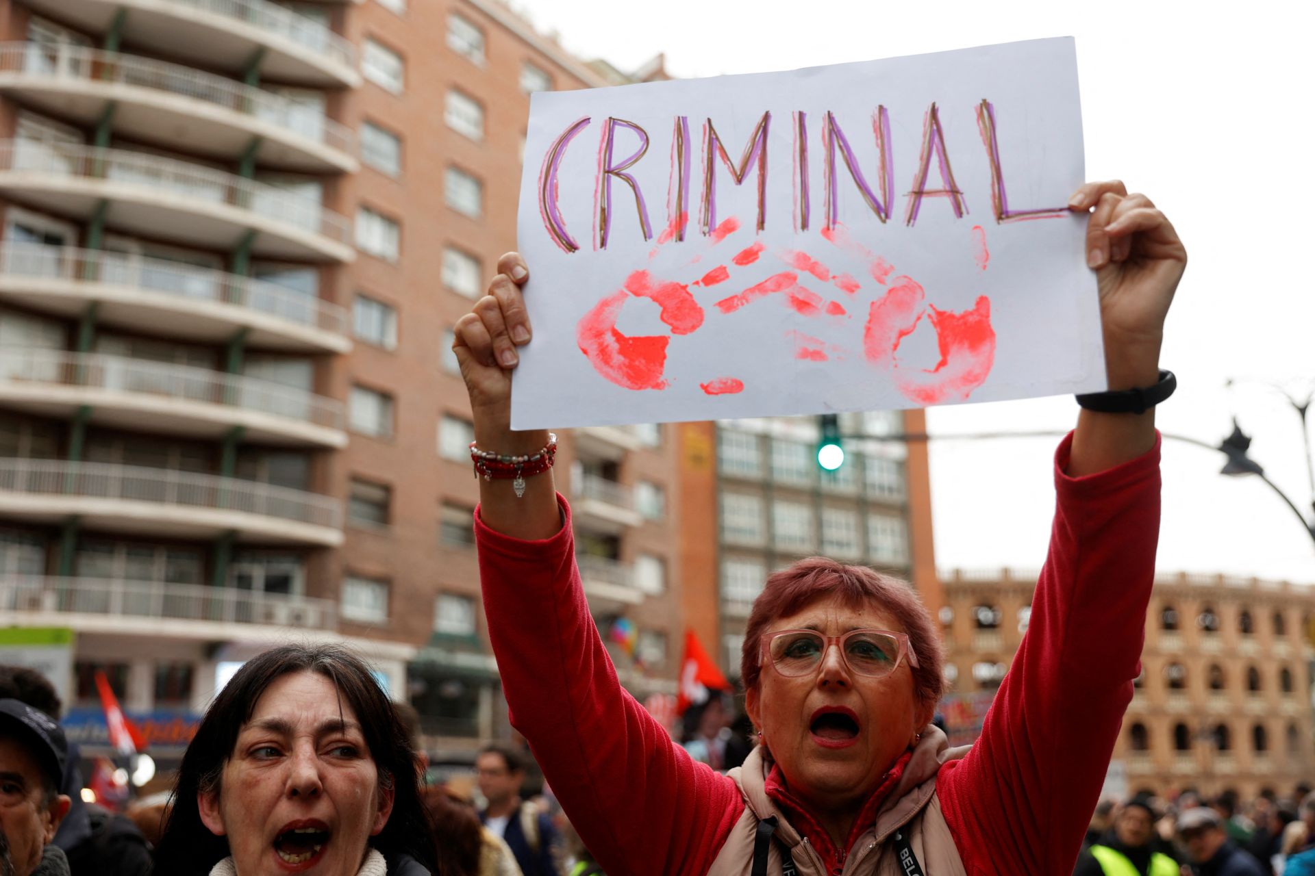 La manifestación en Valencia contra la gestión política de la dana, en imágenes